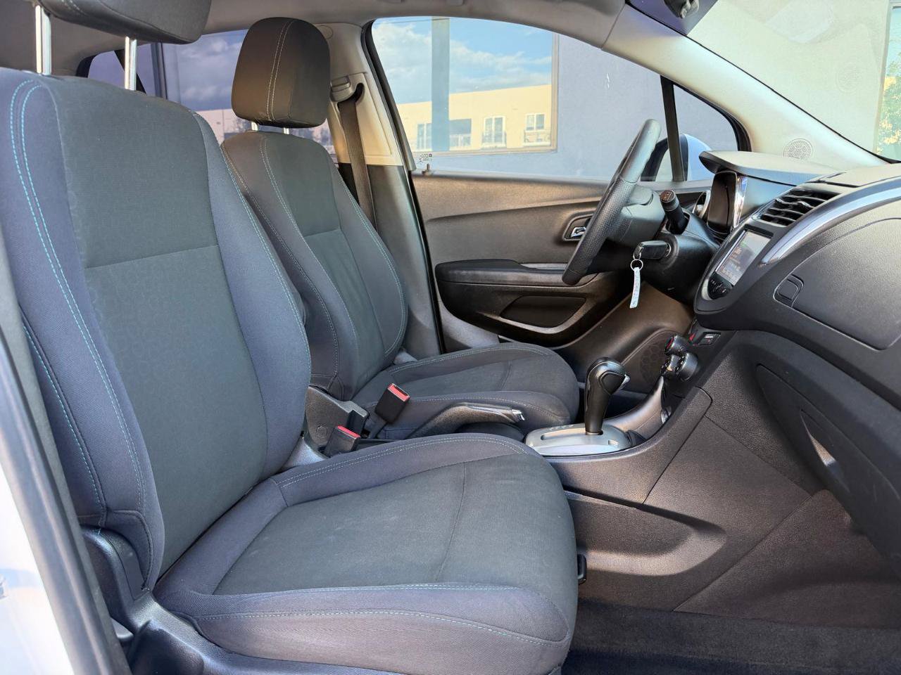 Used 2016 Chevrolet Trax LS FWD image 14