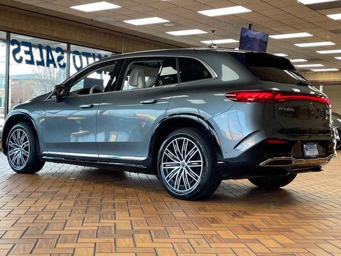 Used 2023 Mercedes-Benz EQS 580 4MATIC SUV image 6