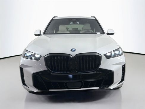 New 2026 BMW X5 xDrive50e w/ Executive Package AWD/4WD image 2