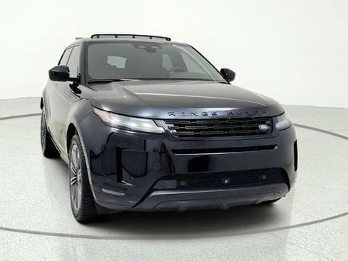 Used 2025 Land Rover Range Rover Evoque S AWD/4WD image 2