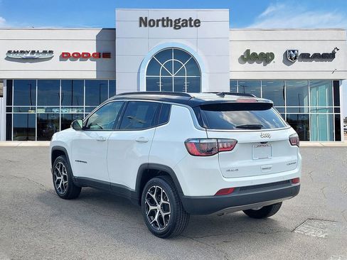 Used 2024 Jeep Compass Limited AWD/4WD image 3
