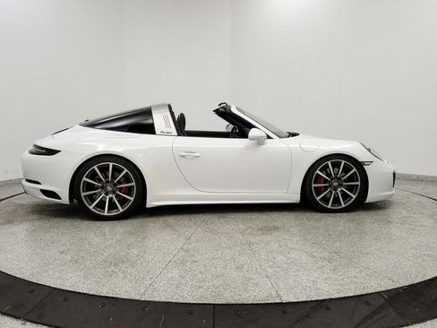 Used 2017 Porsche 911 Targa 4S AWD/4WD image 6
