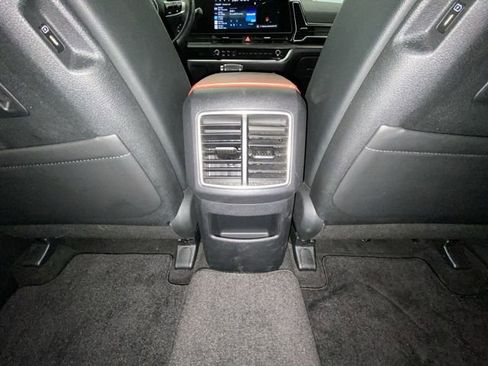 Used 2025 Kia Sportage SX FWD image 29