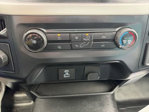 Used 2022 Ford F150 XL w/ Equipment Group 101A High image 17