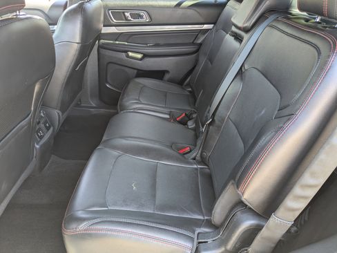 Used 2018 Ford Explorer Sport w/ Equipment Group 401A AWD/4WD image 16