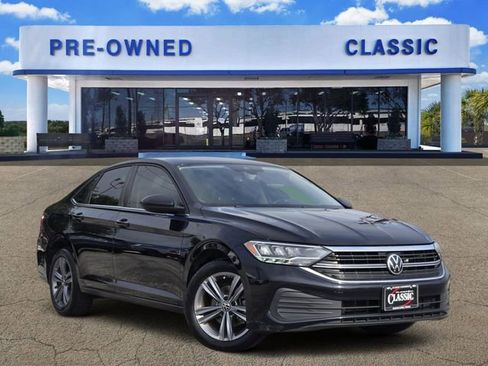 Used 2022 Volkswagen Jetta SE FWD image 1