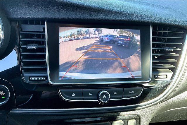 Used 2017 Buick Encore Essence FWD image 21