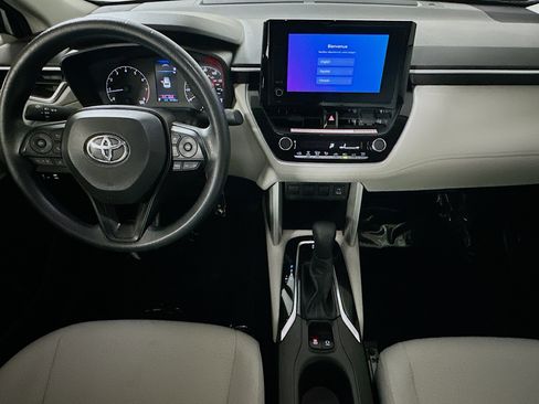 Certified 2024 Toyota Corolla Cross L image 26