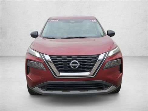 Used 2023 Nissan Rogue S FWD image 2