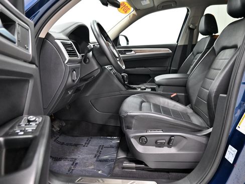 Used 2019 Volkswagen Atlas SEL Premium AWD/4WD image 5