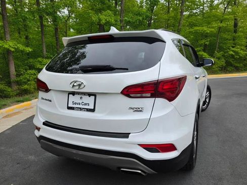 Used 2018 Hyundai Santa Fe Sport w/ 2.4L Tech Package 04 AWD/4WD image 5