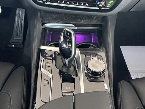 Used 2023 BMW M550i xDrive w/ Executive Package image 17