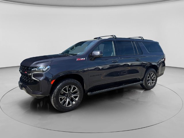 Certified 2022 Chevrolet Suburban Z71 w/ Luxury Package AWD/4WD image 2