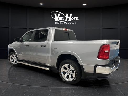 Used 2025 RAM 1500 Big Horn AWD/4WD image 5