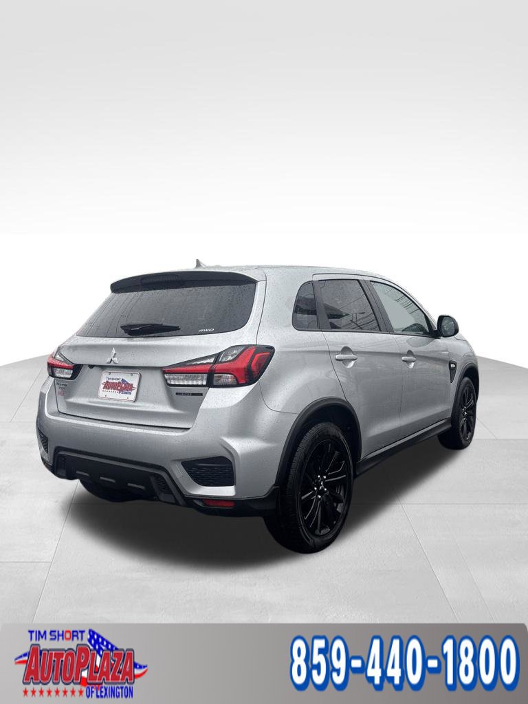 Used 2026 Mitsubishi Outlander Sport LE AWD/4WD image 4