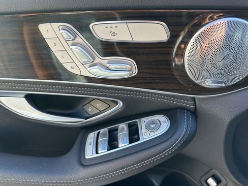 Used 2015 Mercedes-Benz C 300 Sedan image 10