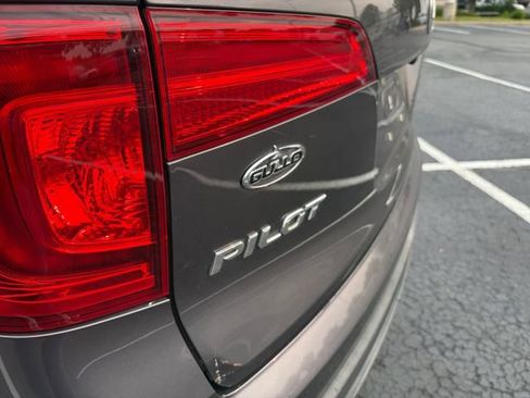 Used 2017 Honda Pilot Elite image 24
