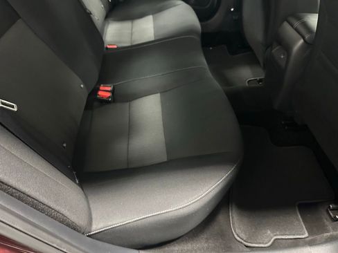 Used 2025 Nissan Sentra SV image 50