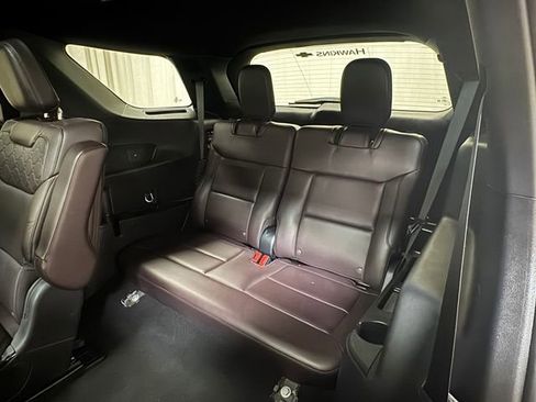 Used 2025 Ford Explorer Platinum w/ LUX Leather Package AWD/4WD image 30