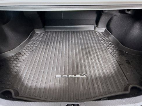 Certified 2022 Toyota Camry SE image 28