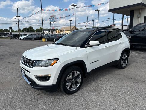 Used 2018 Jeep Compass Limited FWD image 2