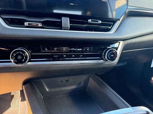 New 2026 Chevrolet Equinox LT w/ Safety and Technology Package image 27