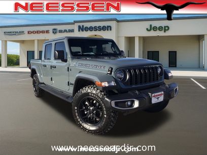 New 2025 Jeep Gladiator Sport