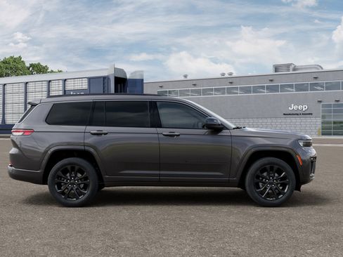 New 2026 Jeep Grand Cherokee L Limited AWD/4WD image 34