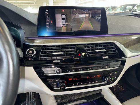 Used 2019 BMW 540i image 27