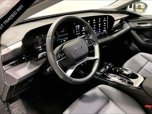 Certified 2025 Audi A6 e-tron Premium w/ Ultra Package AWD/4WD image 6
