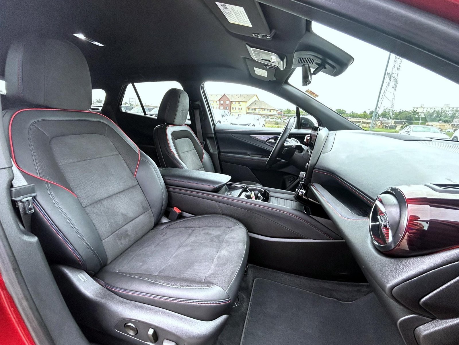 Used 2024 Chevrolet Blazer EV RS AWD/4WD image 17