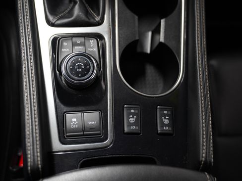 Used 2023 Nissan Maxima SV w/ Floor Mat Group image 30