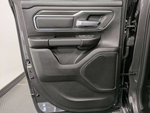 Used 2025 RAM 1500 Big Horn AWD/4WD image 24