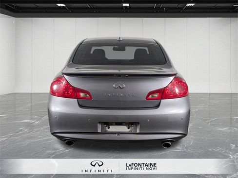Used 2013 INFINITI G37 x image 4