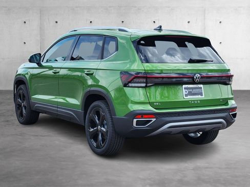 New 2025 Volkswagen Taos SEL image 28