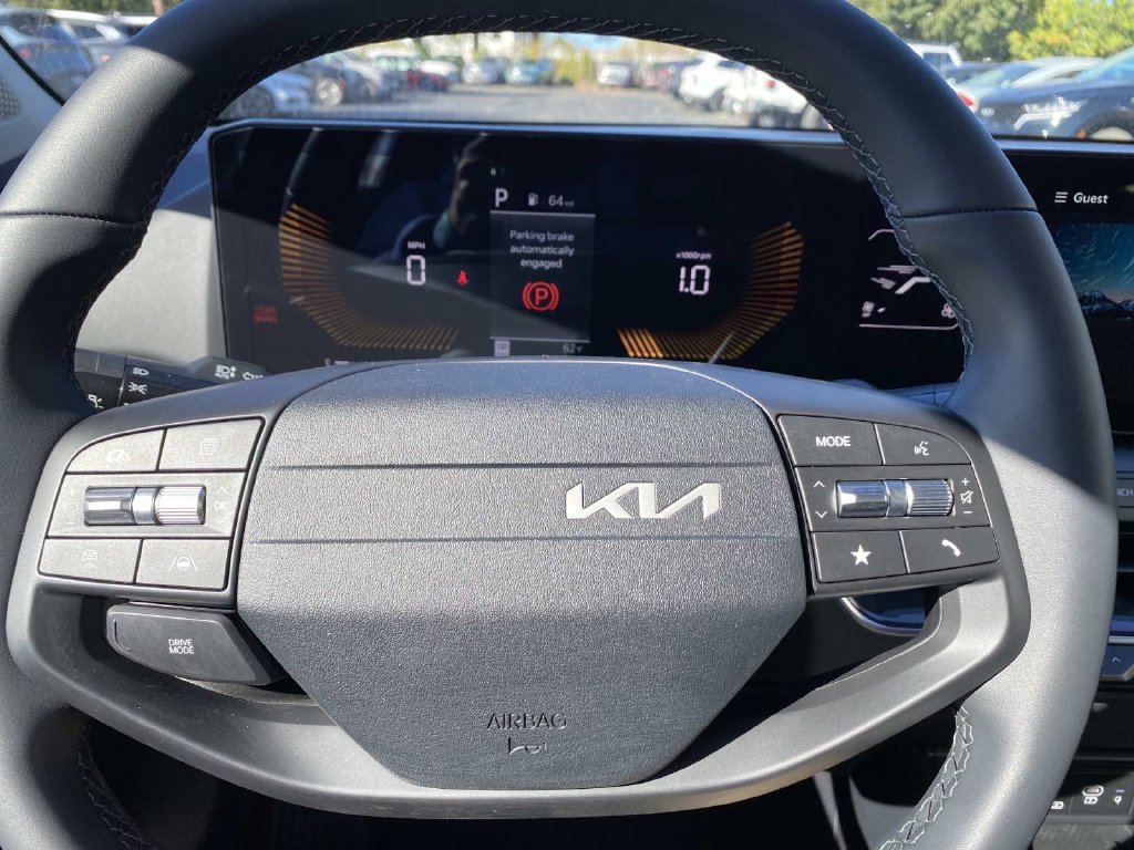 New 2026 Kia K4 EX FWD image 11