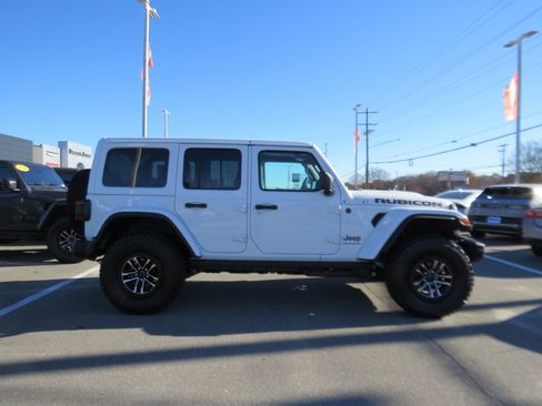 New 2026 Jeep Wrangler Unlimited Rubicon image 15