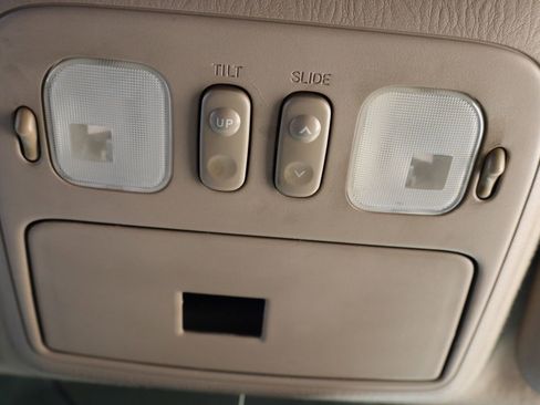 Used 2000 Toyota Land Cruiser image 38