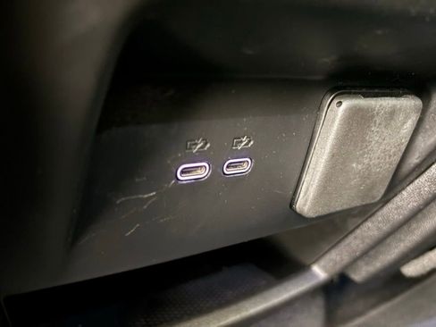 Used 2025 GMC Acadia Elevation image 35