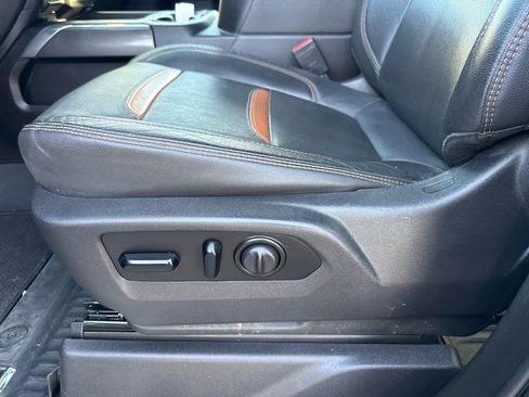 Used 2021 GMC Sierra 1500 AT4 w/ AT4 Value Package image 12