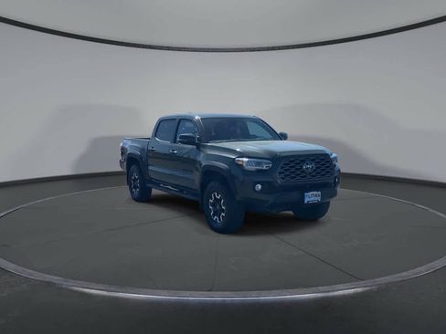 Certified 2021 Toyota Tacoma TRD Off-Road w/ TRD Premium Off Road Package AWD/4WD image 2