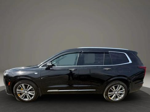Used 2023 Cadillac XT6 Premium Luxury w/ Platinum Package AWD/4WD image 8