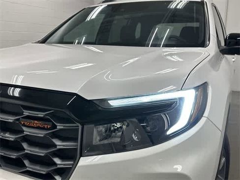 Certified 2023 Honda Passport TrailSport image 32