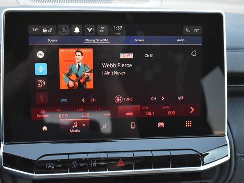 New 2026 Jeep Compass Latitude image 28