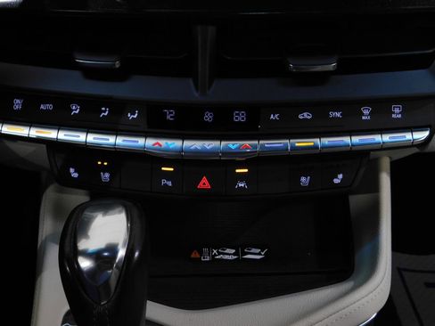 Used 2022 Cadillac CT4 Premium Luxury AWD/4WD image 43