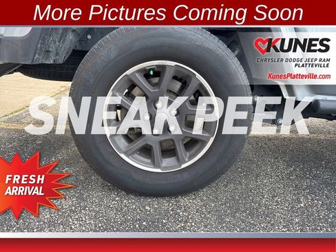 Certified 2023 Jeep Gladiator Overland image 13