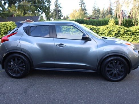 Used 2013 Nissan Juke SL w/ Midnight Edition AWD/4WD image 13