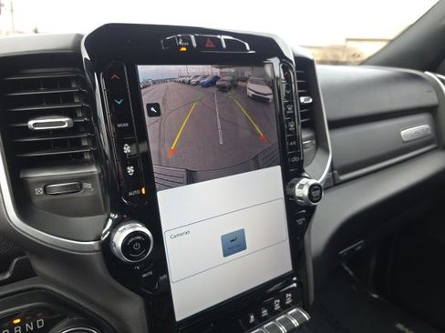 Used 2024 RAM 2500 Big Horn w/ Night Edition image 28