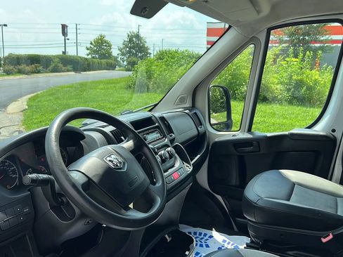Used 2016 RAM ProMaster 2500 image 12