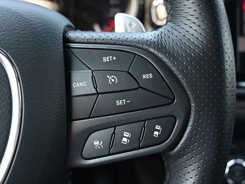 Used 2025 Dodge Durango R/T AWD/4WD image 39